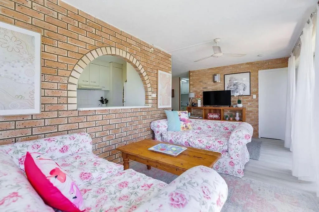 Alex Headland Unit Views To The Ocean Apartment Alexandra Headland Australia